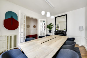 Salle de réunion. Foscarini, Sancal, Bralco, Hay.